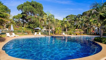 Outdoor pool, sun loungers