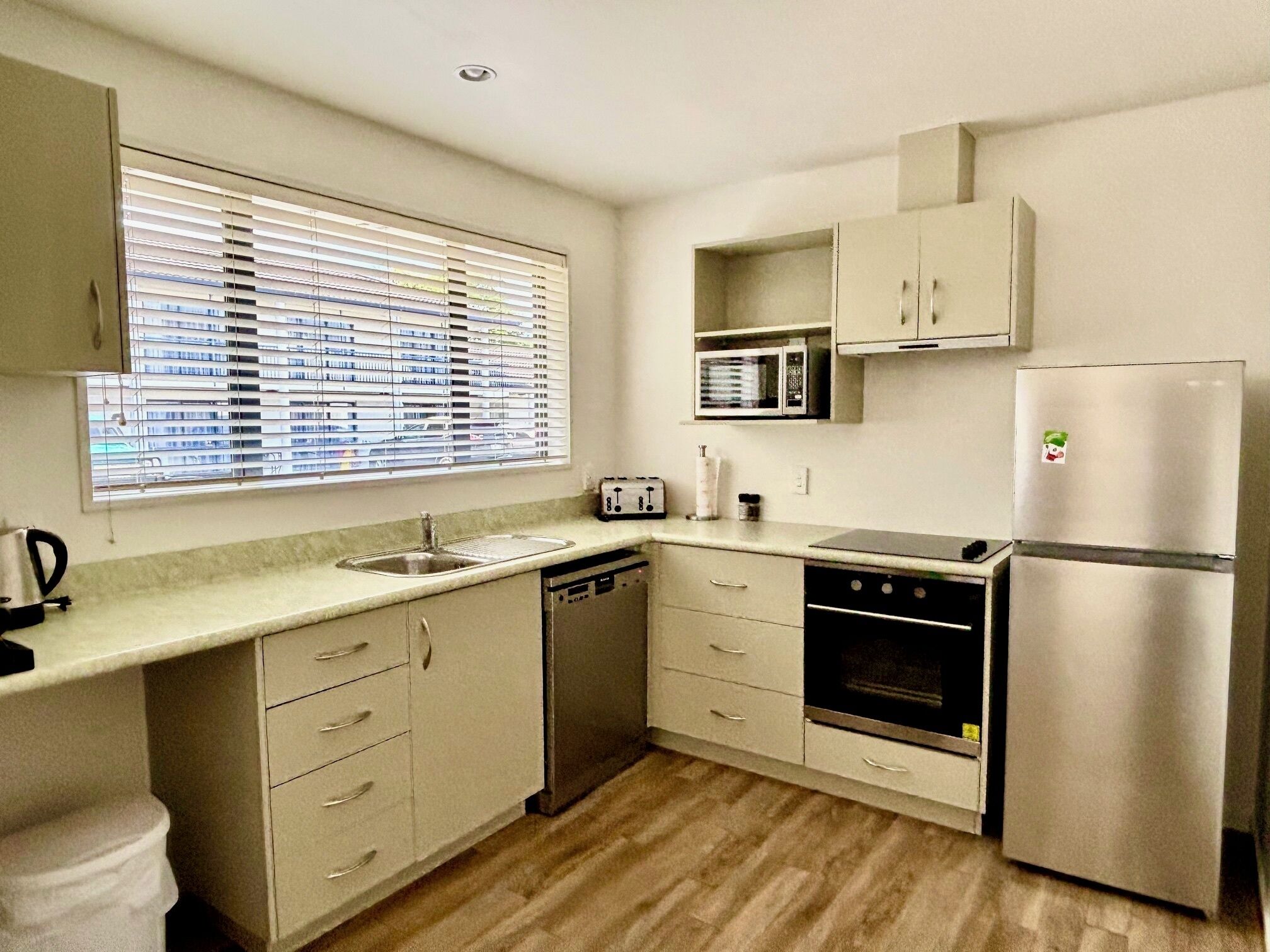 Apartment, 2 Bedrooms, 2 Bathrooms | Private kitchen | Mini-fridge, microwave, coffee/tea maker, electric kettle