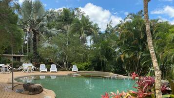 Alberca al aire libre