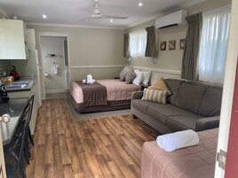 Tabla de planchar con plancha y wifi gratis 