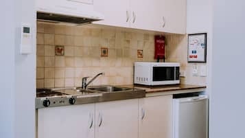 Pool View Suite  | Private kitchen