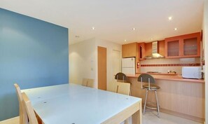 In-room dining - Traralgon Serviced Apartments (Traralgon)