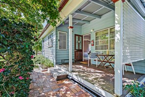 Luxury Cottage, 1 King Bed, Non Smoking, Fireplace (Luxury Cottage) | Exterior