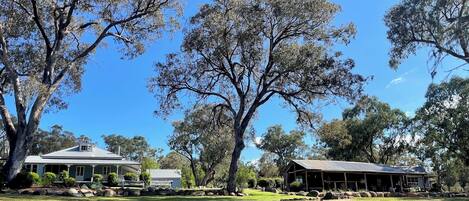 Overnatningsstedets facade