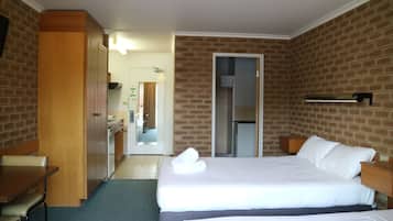 Standard Suite, 1 Bedroom, Non Smoking, Kitchenette (Twin) | Desk, free WiFi, bed sheets