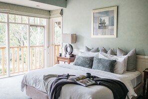 9 habitaciones, ropa de cama de alta calidad, minibar y escritorio 