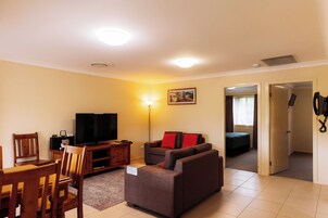 Apartment, 2 Bedrooms, Non Smoking, Kitchen (Apartment 1 Night) | Living area | TV, DVD player