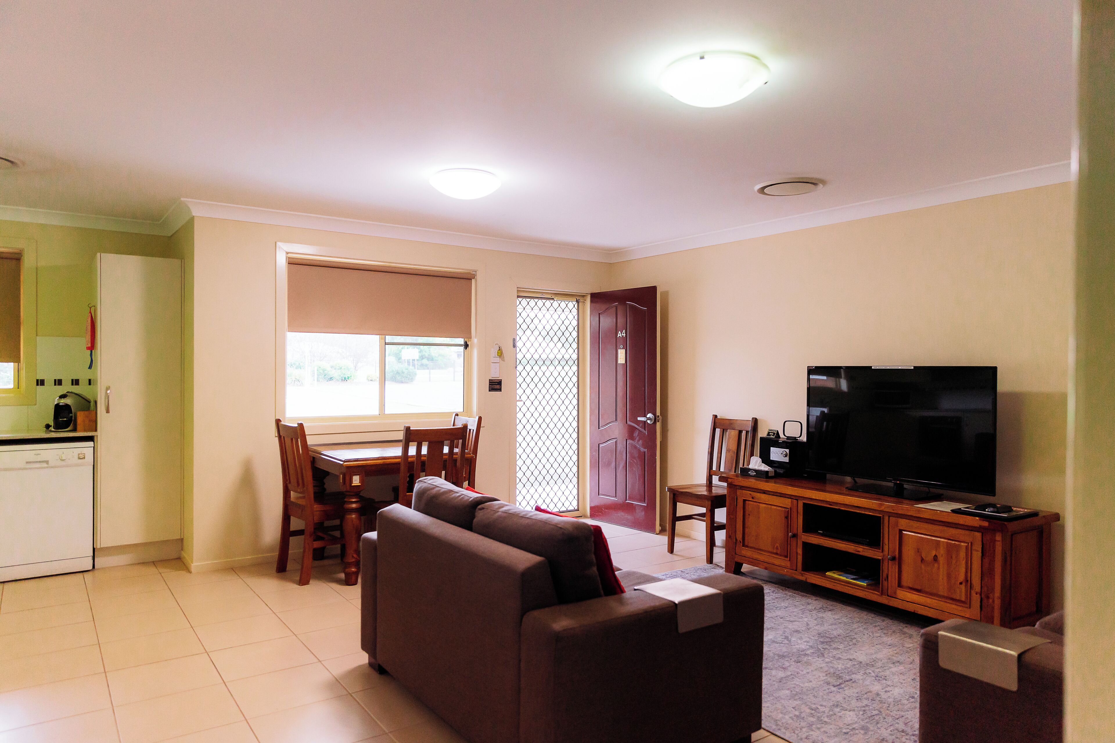 Apartment, 2 Bedrooms, Non Smoking, Kitchen (Apartment 1 Night) | Living area