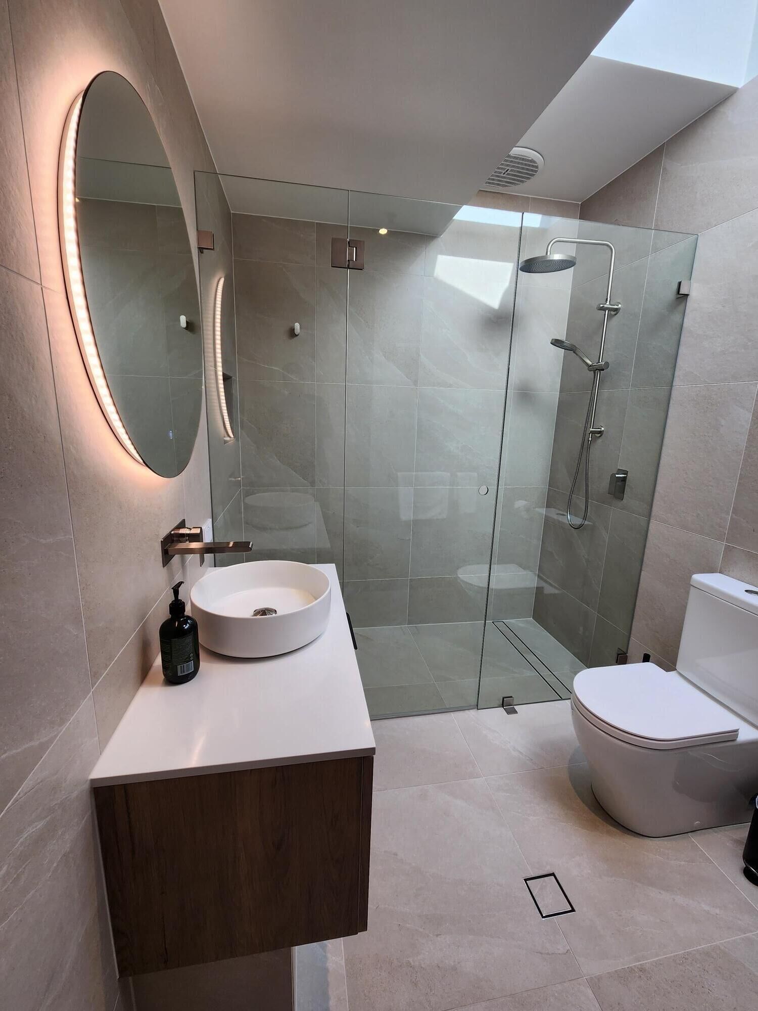 Semaphore Blue Apartments