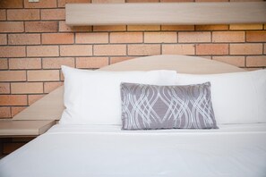 Soundproofing, iron/ironing board, free WiFi, bed sheets