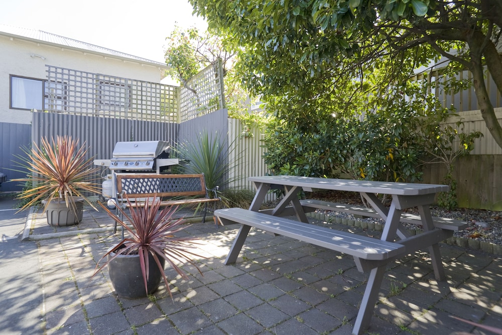 Garden Motel Dunedin by null