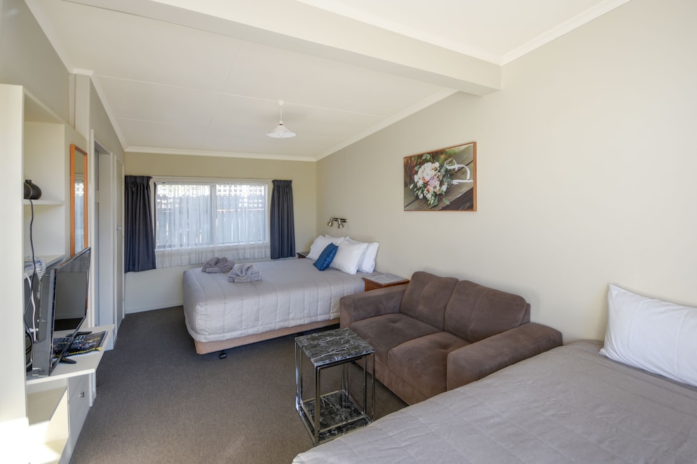 Garden Motel Dunedin by null