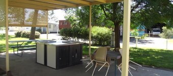 West Wyalong Caravan Park