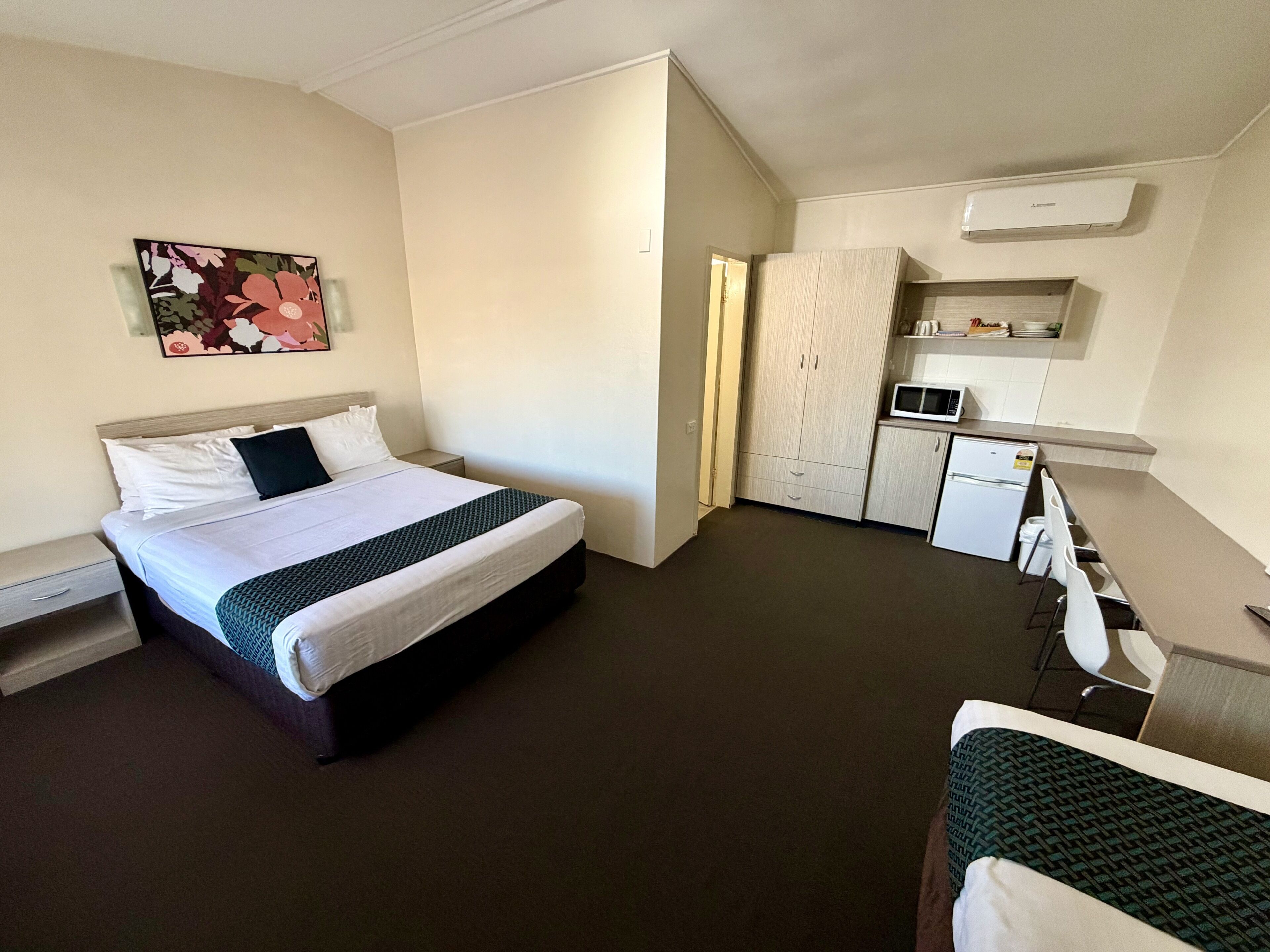 雙人或雙床房, 非吸煙房 | 書桌、熨斗/熨衣板、免費無線上網、床單