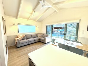 Deluxe Two Bedroom Villa - Pet Friendly | Área de estar