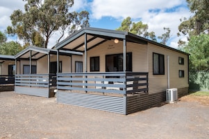 Deluxe Villa, 2 Bedrooms, Non Smoking, Kitchenette (Villa 6 Berth) | Terrace/patio