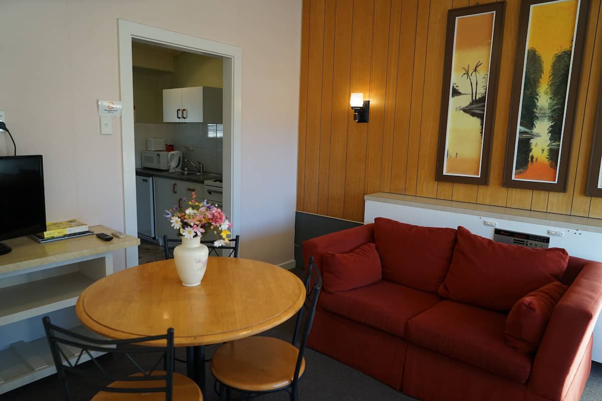 Suite estándar, 1 habitación | Servicio a la habitación