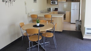 エグゼクティブ スイート 2 ベッドルーム 禁煙 キッチン (Executive apartment) | 専用キッチン