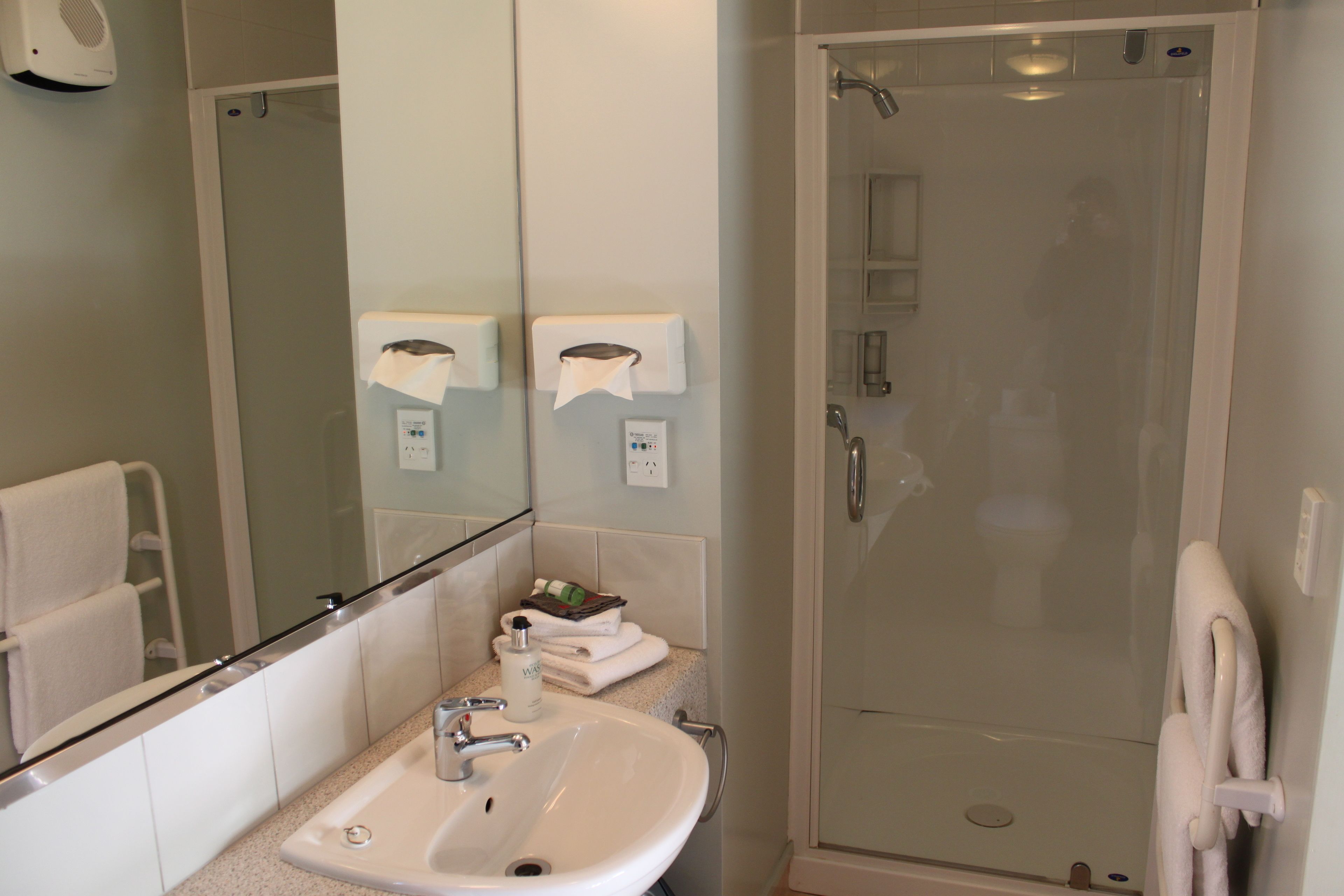 Foto - Alhambra Oaks Motor Lodge