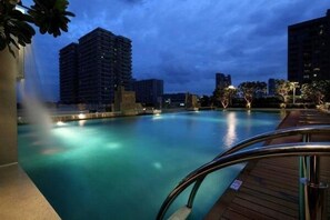 Piscine extérieure