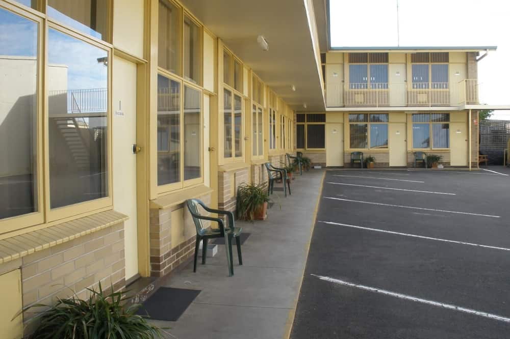 Grand Central Motel