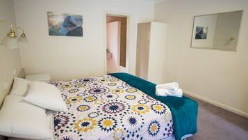 Desk, soundproofing, iron/ironing board, cots/infant beds
