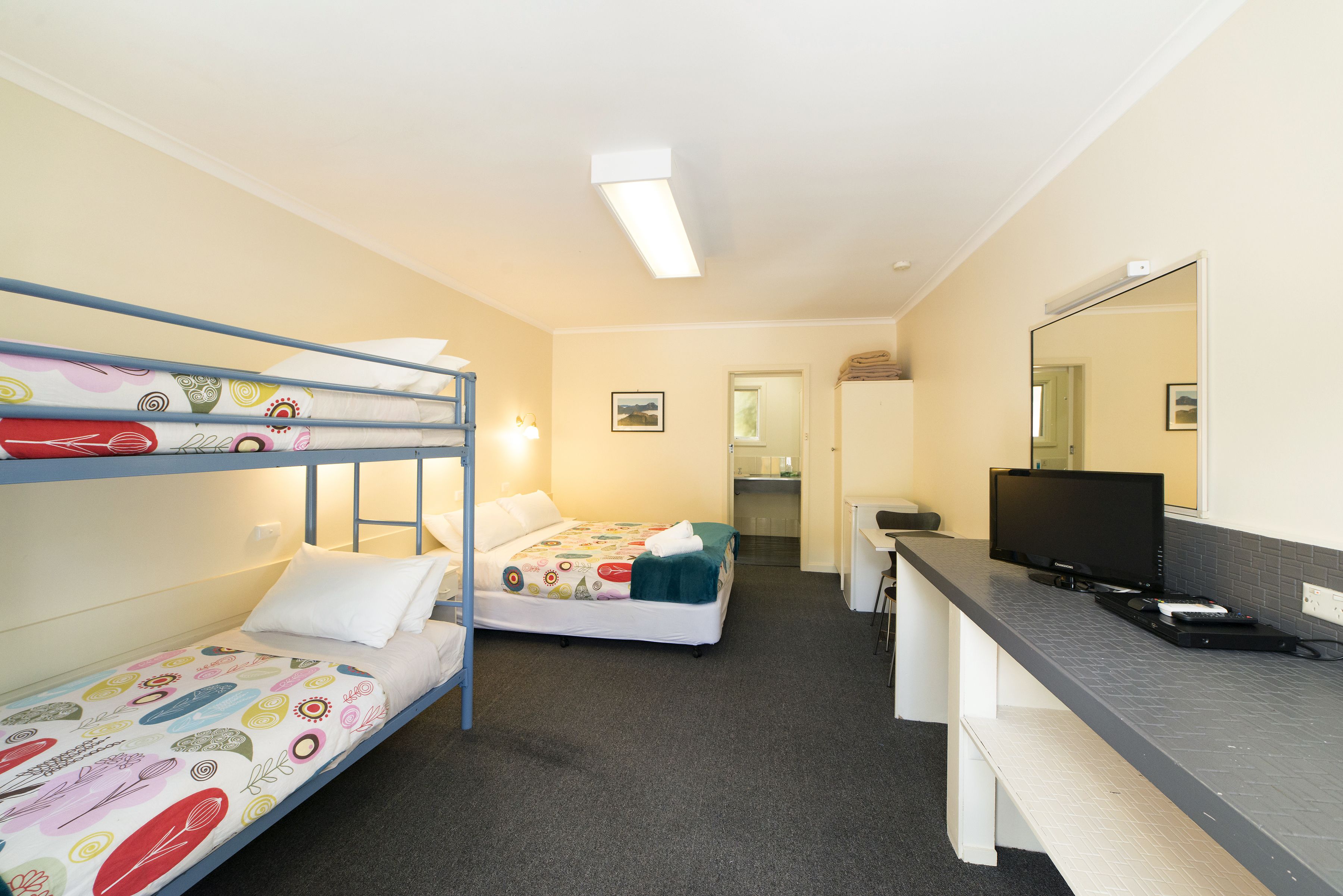 Budget Room for 4