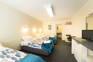 Budget Room for 4