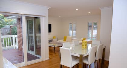 Yarra Glen Racecourse Apartments