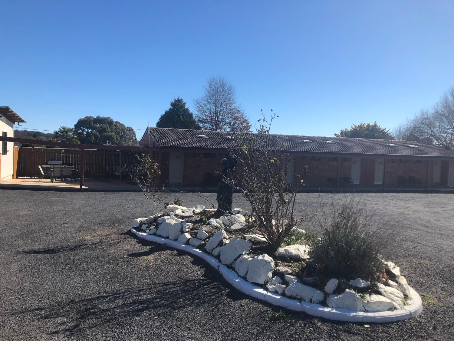 المنشأة من الخارج