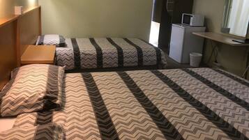 ์ฑ
์, ์๋ง ์ปคํผ, ๋ค๋ฆฌ๋ฏธ/๋ค๋ฆฌ๋ฏธํ, ๋ฌด๋ฃ WiFi