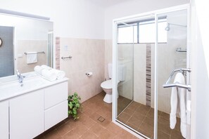 Free toiletries, towels