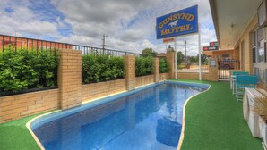 Front of property - Gunsynd Motor Inn (Goondiwindi)