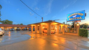 Exterior - Gunsynd Motor Inn (Goondiwindi)