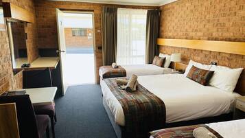 Individually decorated, blackout drapes, iron/ironing board, free WiFi