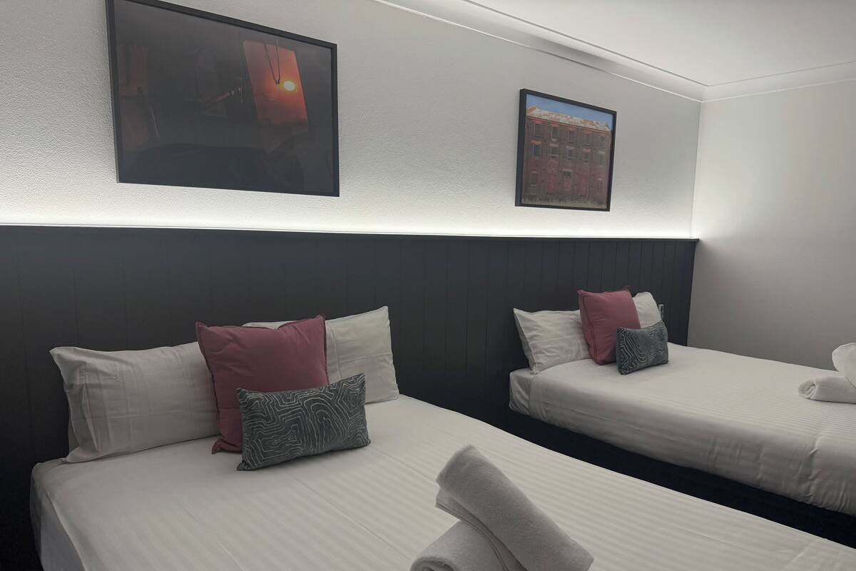 Superior Queen Twin Room | Premium bedding, minibar, desk, laptop workspace
