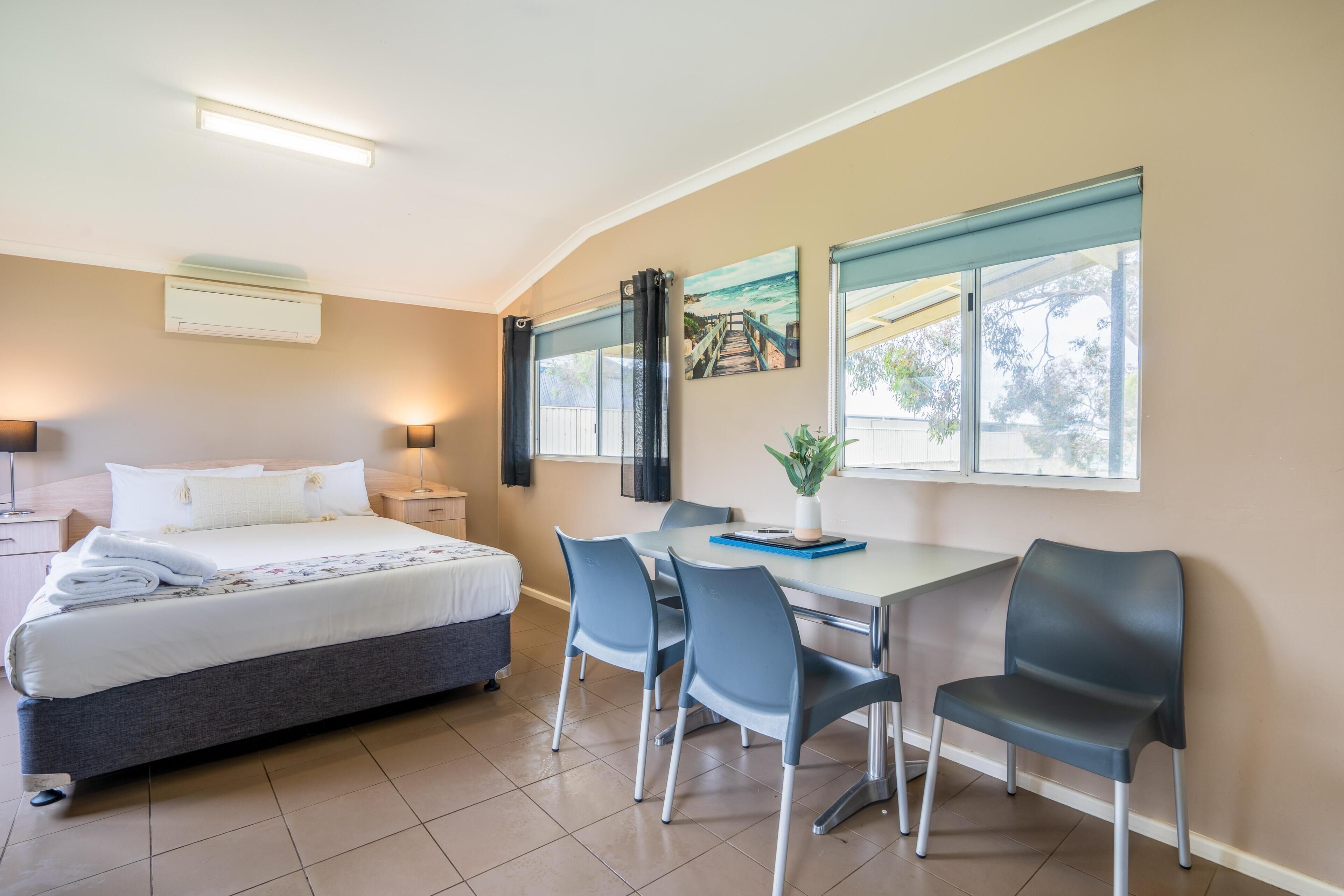 Cabane | Fer et planche à repasser, Wi-Fi gratuit, draps fournis