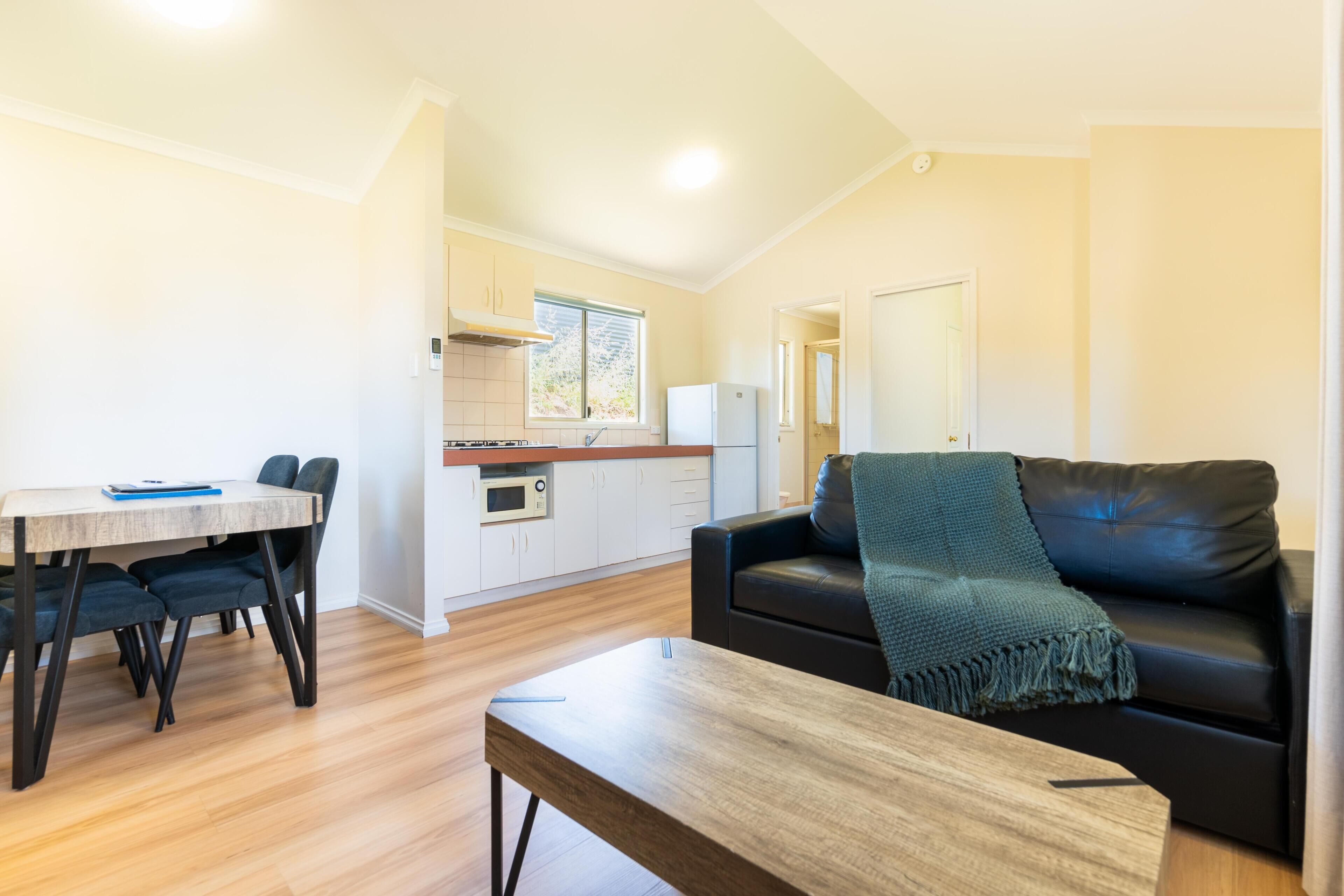 Cabane Standard, 1 chambre | Fer et planche à repasser, Wi-Fi gratuit, draps fournis