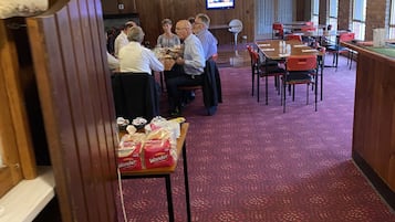 Daily cooked-to-order breakfast (AUD 20 per person)