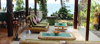 Anom Beach Hotel Candidasa