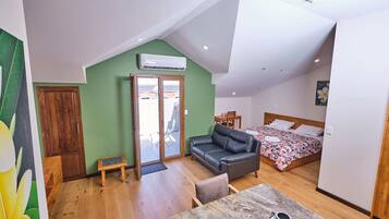 Superior Studio Suite | 1 bedroom, pillowtop beds, individually decorated