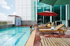 Piscine extérieure
