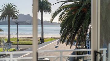 Presidential Apartment, 3 Bedrooms, Partial Ocean View | View from room