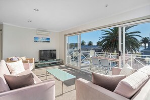 Presidential Apartment, 3 Bedrooms, Partial Ocean View | Living area