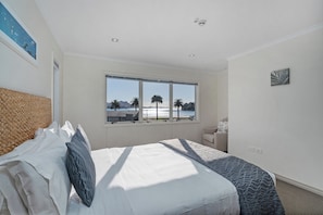 Apartment, 3 Bedrooms, Ocean View | Premium bedding, iron/ironing board, cribs/infant beds, rollaway beds - Crowsnest Apartments (Whitianga)