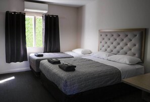 Standard Gateway Queen + Single  - Manjimup Gateway Hotel (Balbarrup)
