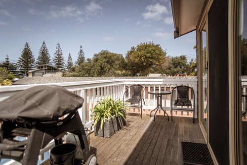 Archipelago Apartments