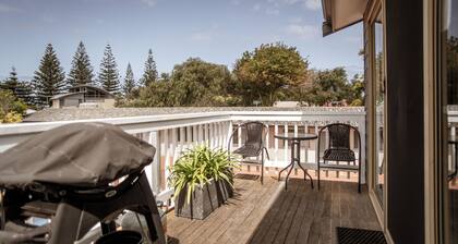 Archipelago Apartments