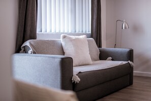 Standard Apartment, 2 Bedrooms | Living area