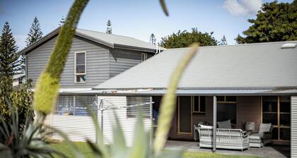 Archipelago Apartments